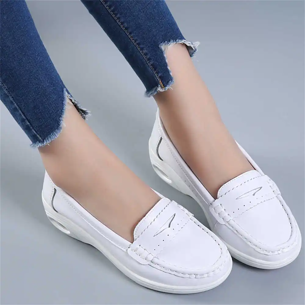 Formal Women Daily Wear Slippers - Белые кроссовки без шнуровки на толстой
