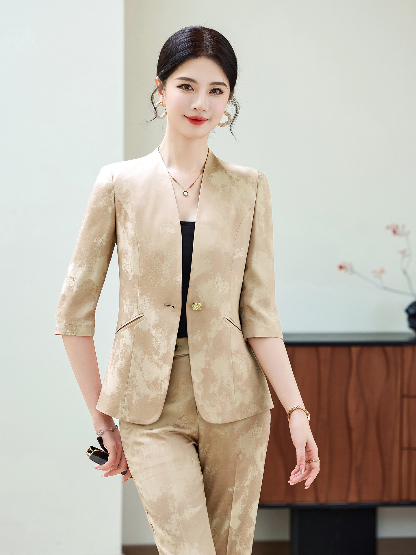 Модный офисный костюм для женщ – обзор и цена Women Formal Wear Blazer Set