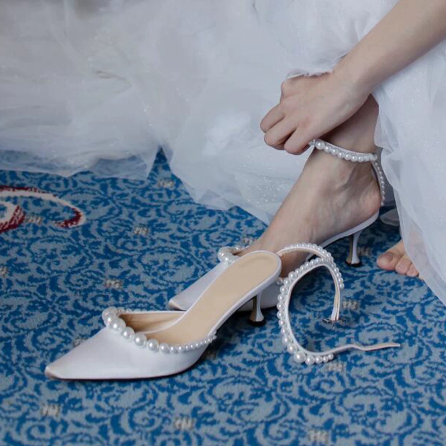 Женские белые кожаные туфли-ло – обзор и цена Kitten Heel Women