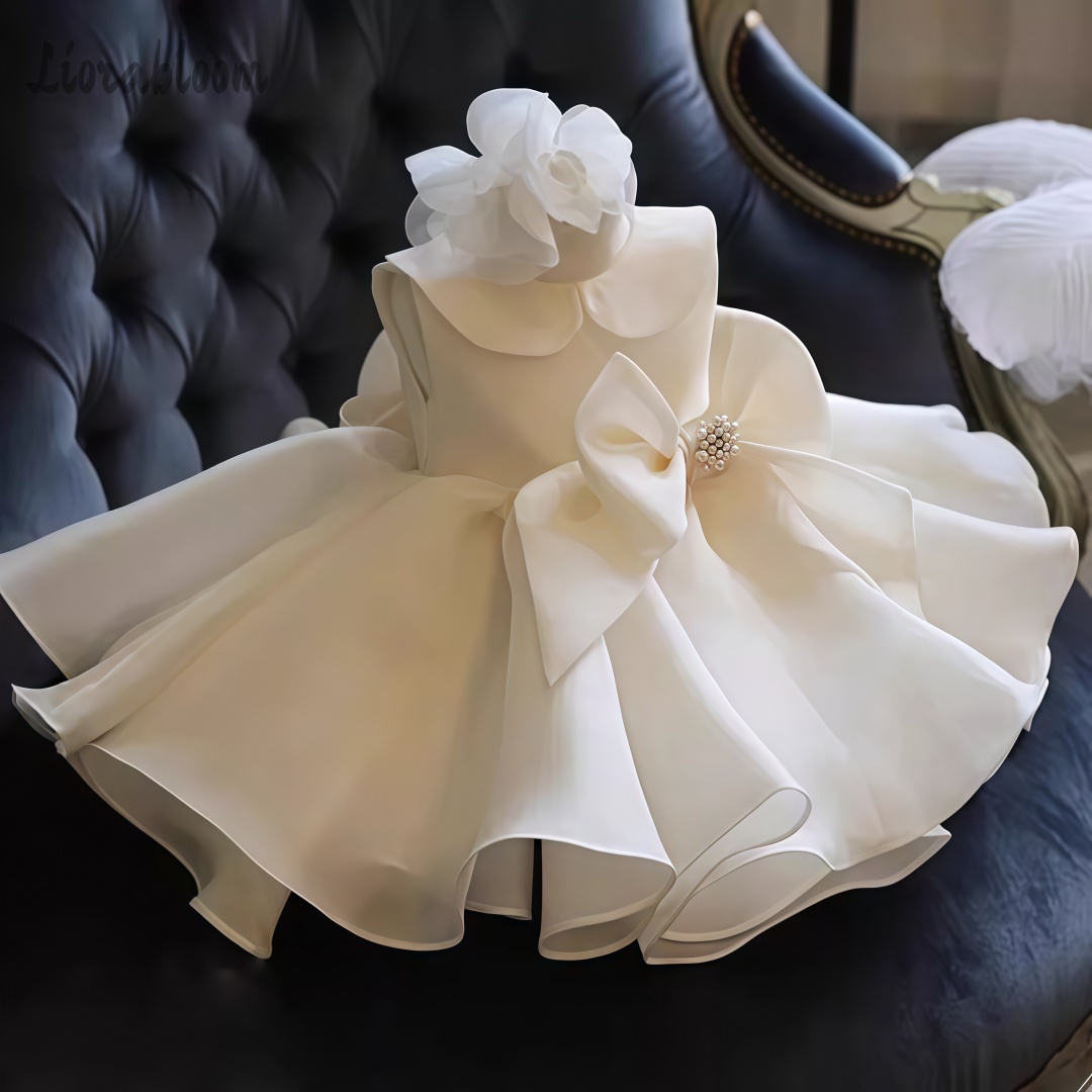 Белое платье с жемчужным декор – обзор и цена Formal Attire Woman