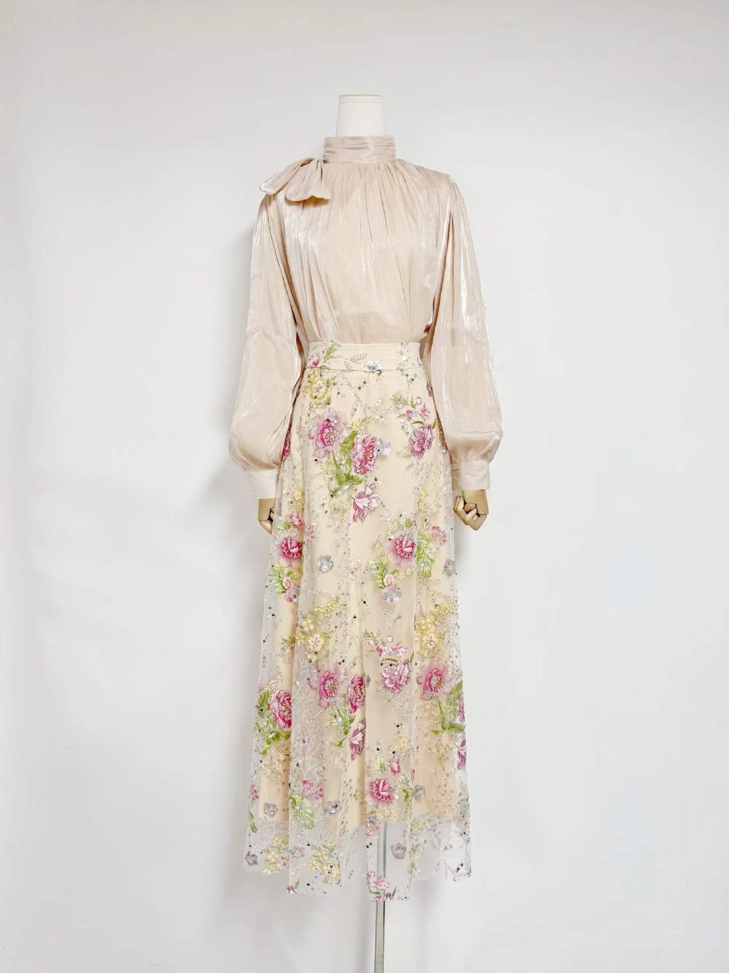 Элегантный черный комплект VGH – обзор и цена Women Formal Wear Set