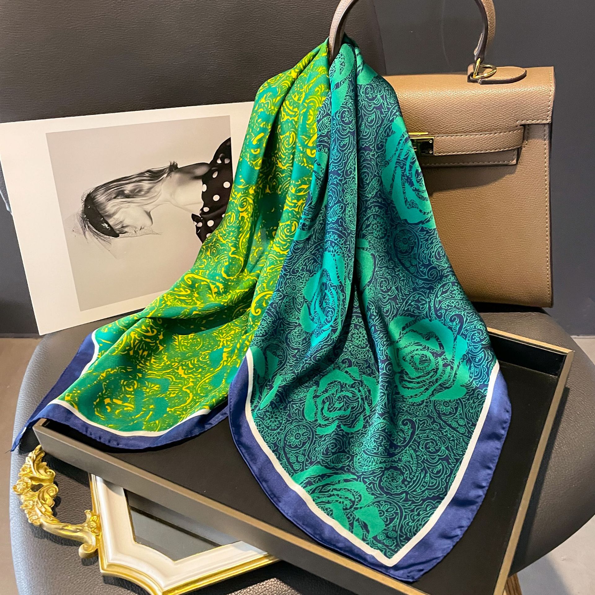 70x70 см женский шарф шелковый – обзор и цена Scarf Silk Neck